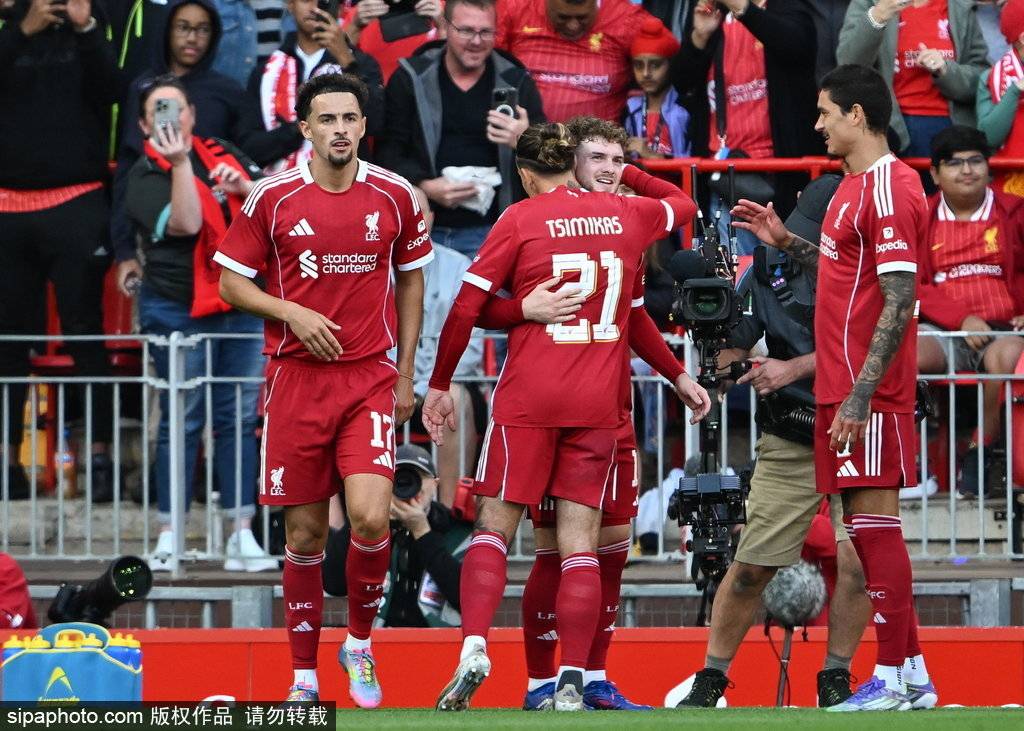 曼联与利物浦大战再改期，这场巅峰对决还要再等等？